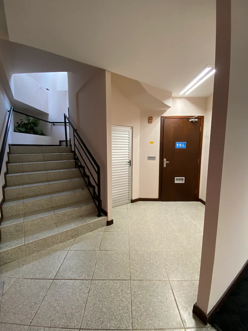 SALA COMERCIAL Foto 4